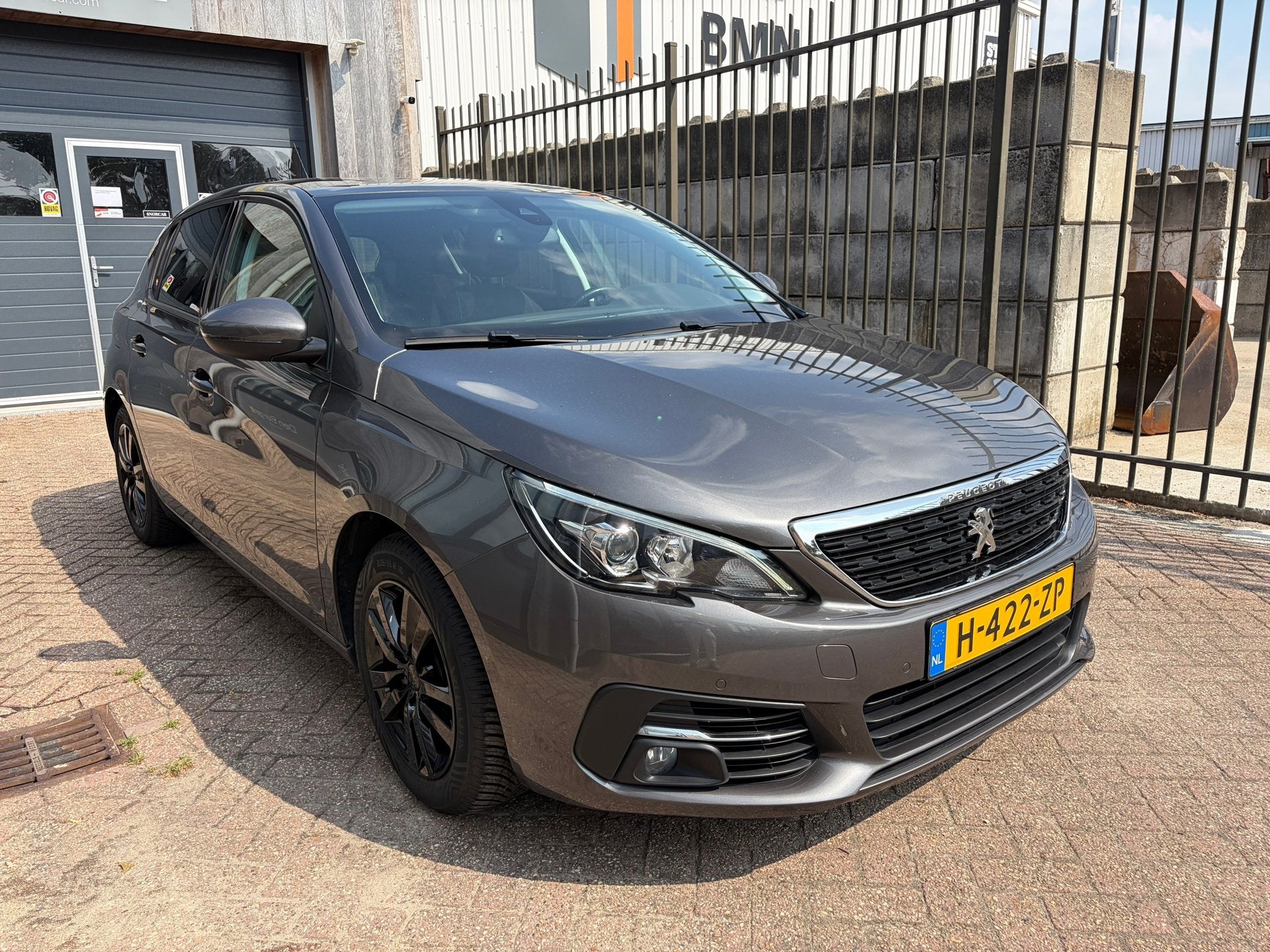Peugeot 308 1.2 PureTech Blue Lease Executive Avantage|NEW d, Auto's, 12 maanden, Stof, Gebruikt, Parkeersensor