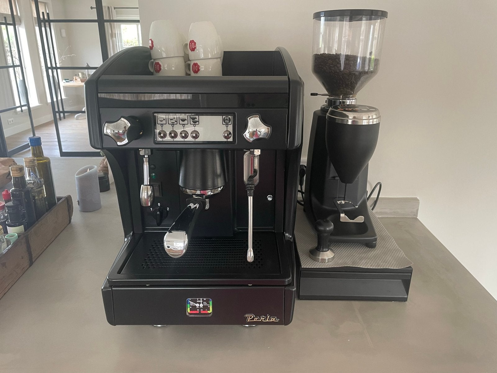 Perla Espresso Apparaat met Bonenmaler, Espresso apparaat, Koffiebonen, Zo goed als nieuw, 2 tot 4 kopjes
