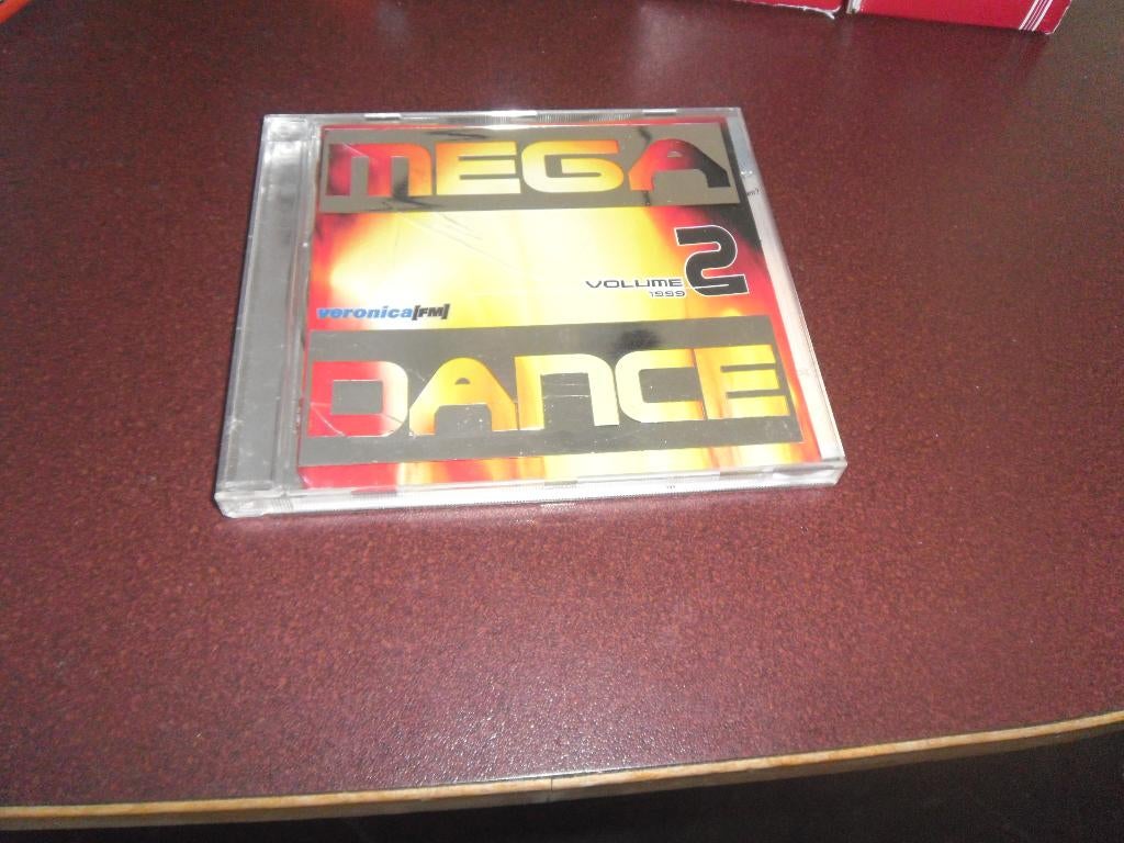 cd mega dance 2, 1999, Ophalen of Verzenden, Gebruikt, Dance Populair