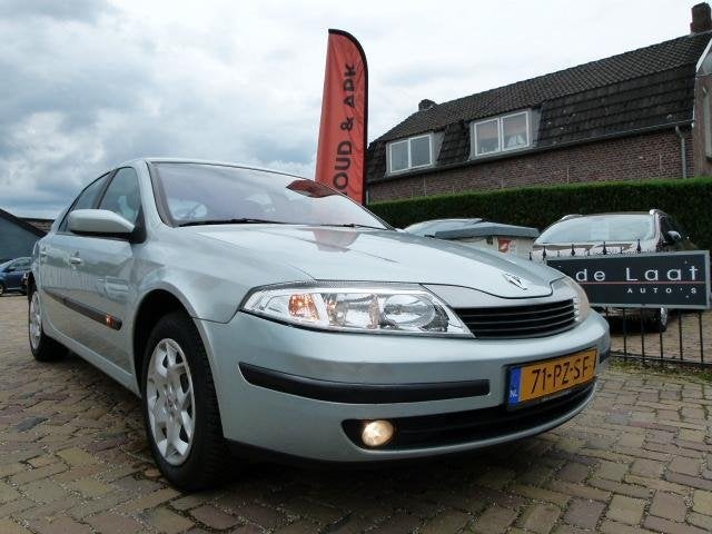 Renault Laguna 1.8-16V Tech Road, TREKHAAK/NAVI/CLIMA, Auto's, Laguna, Stof, Gebruikt, 4 cilinders