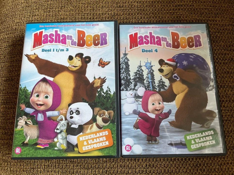 Masha en de Beer dvd Box: Deel 1 t/m 4, Animatie, Alle leeftijden, Tv-serie, Zo goed als nieuw