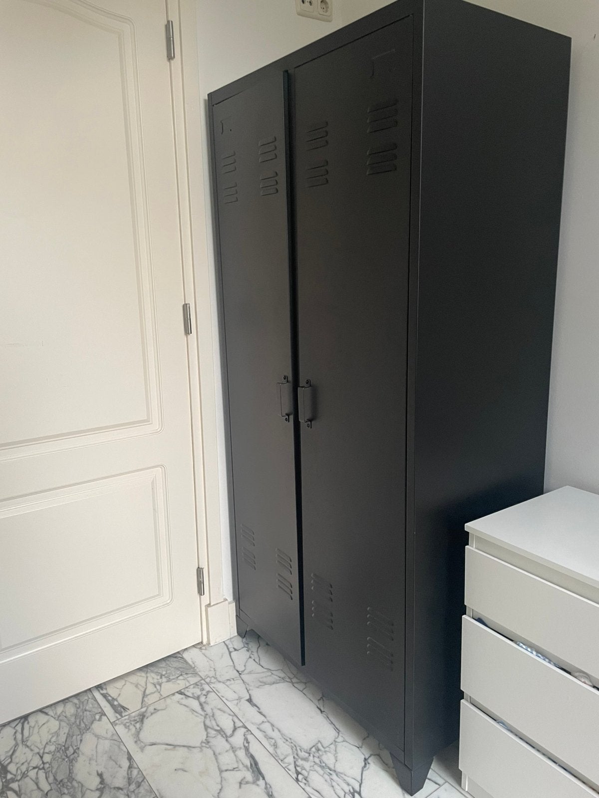 Leenbakker Kledingkast 2-deurs, Ophalen, 50 tot 100 cm, Zo goed als nieuw, 150 tot 200 cm