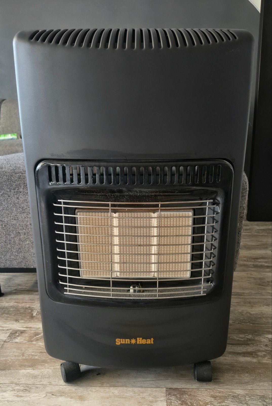 SunHeat Gaskachel - zeer weinig gebruikt 40euro, Huis en Inrichting, Ophalen, Gas, Zo goed als nieuw, Vrijstaand