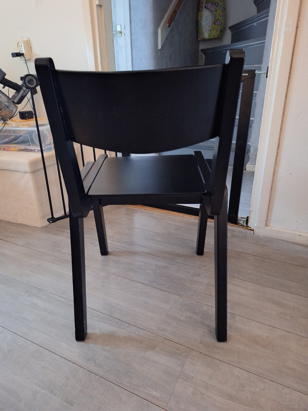 4 zwarte eetkamerstoelen met lichte gebruikerssporen, Ophalen, Gebruikt, Zwart, Vier