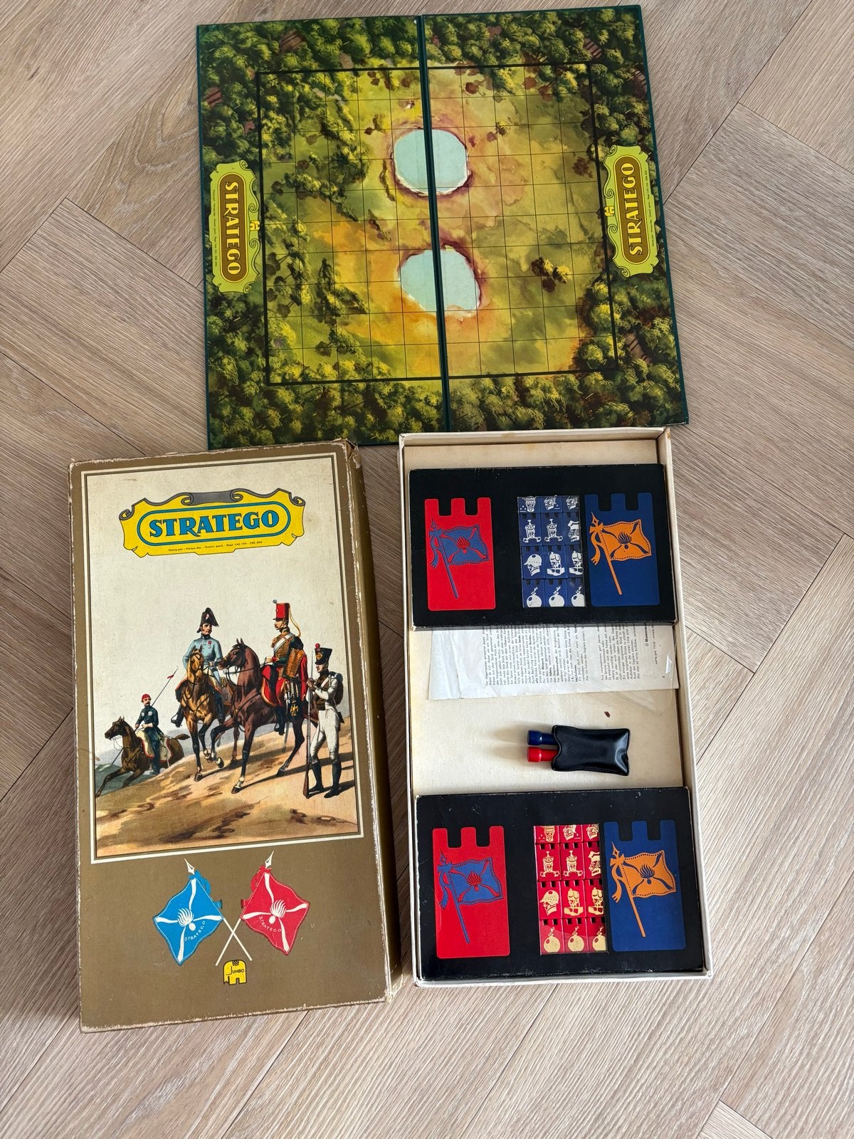 Stratego bordspel - Klassieke editie, Ophalen of Verzenden, Gebruikt