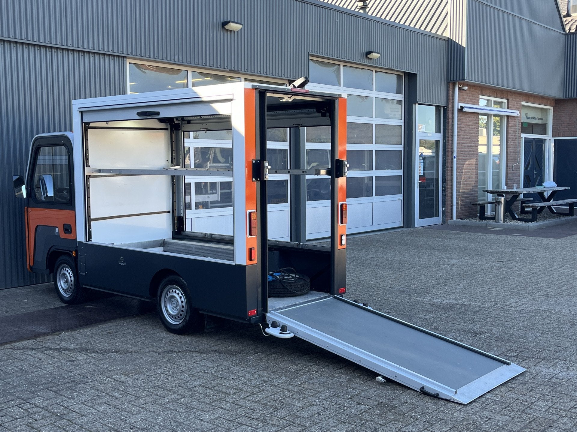 Cargolev CARGOLEV TC 100% Elektrische Gesloten laadbak Lift, Auto's, Stof, Gebruikt, Zwart, Overige kleuren