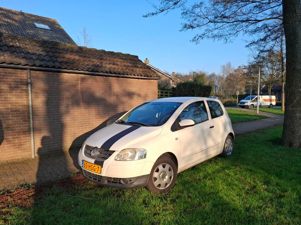 Volkswagen Fox 1.2 40KW 2009 Wit, Auto's, Voorwielaandrijving, Stof, 969 kg, 4 stoelen