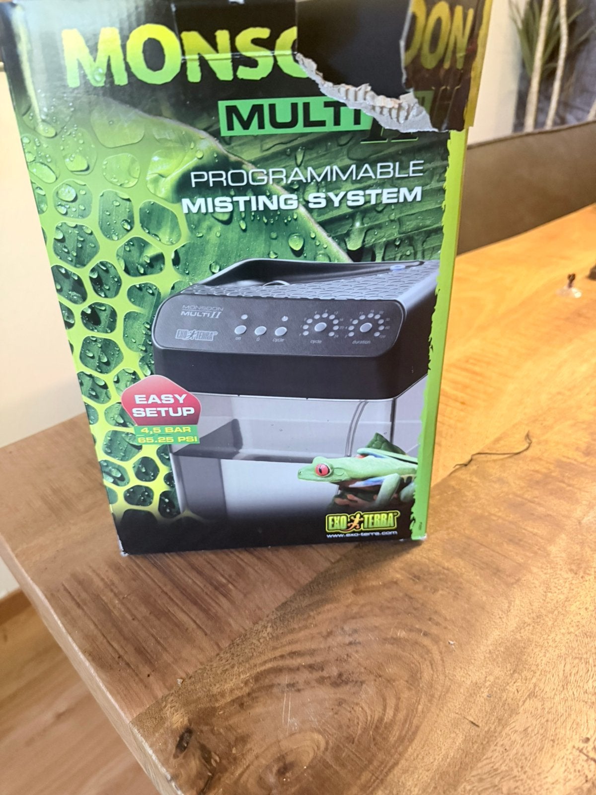 Nooit gebruikt mist machine, Ophalen, Zo goed als nieuw