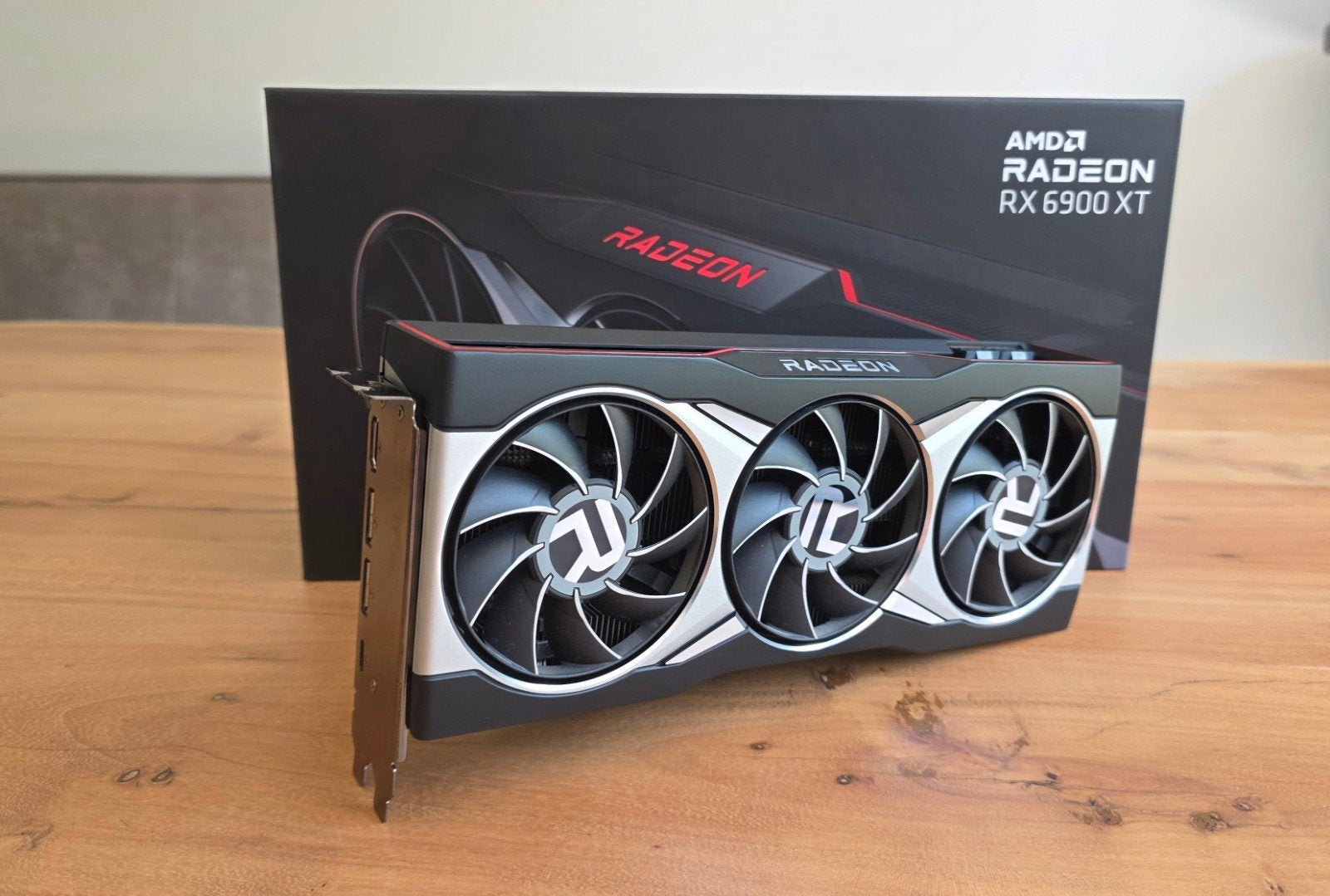 AMD Radeon RX 6900 XT 16GB – krachtige high-end videokaart, Computers en Software, Videokaarten, Ophalen of Verzenden, Nieuw, GDDR6