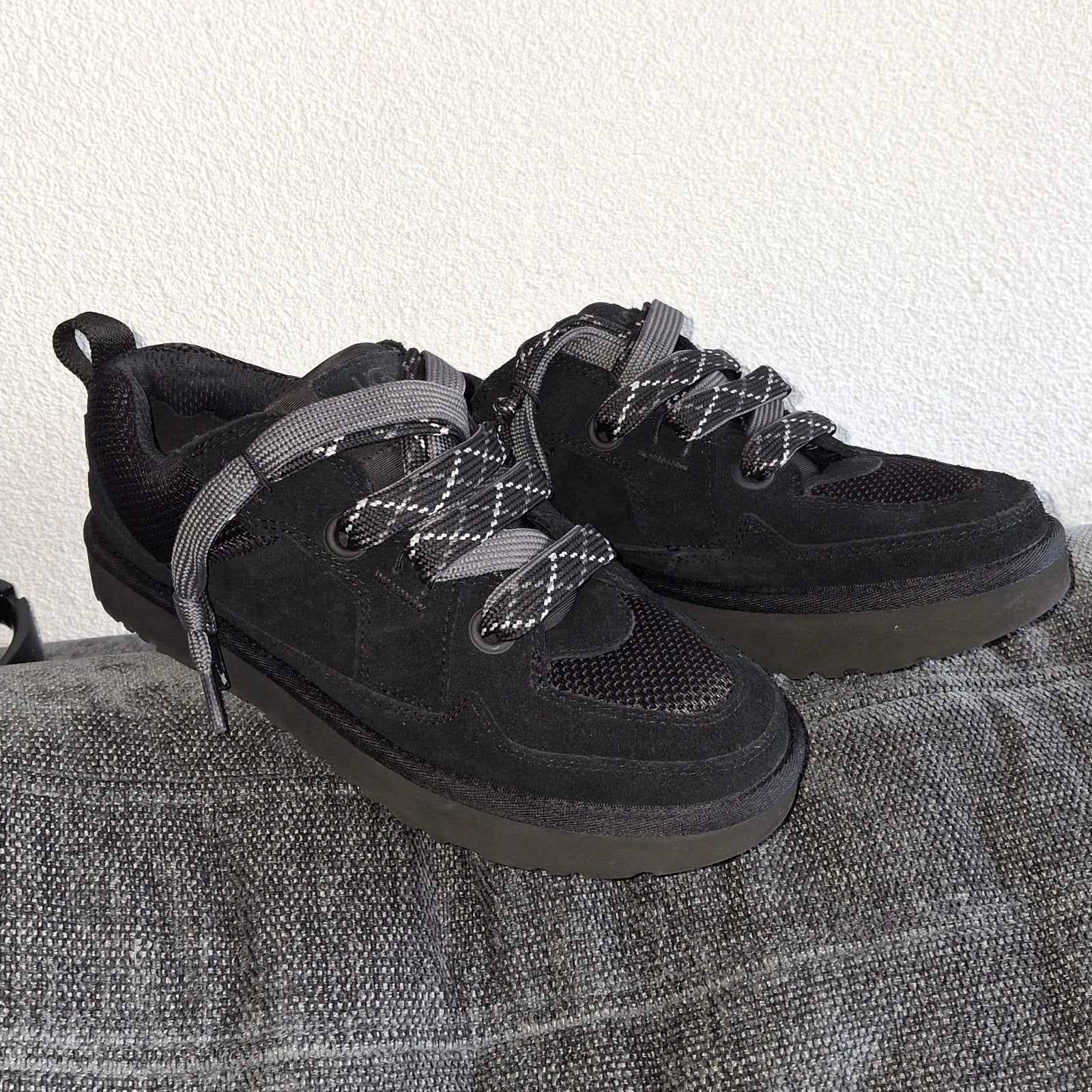 Uggs schoenen maat 41, Zwart, Ophalen of Verzenden, Uggs, Sneakers of Gympen