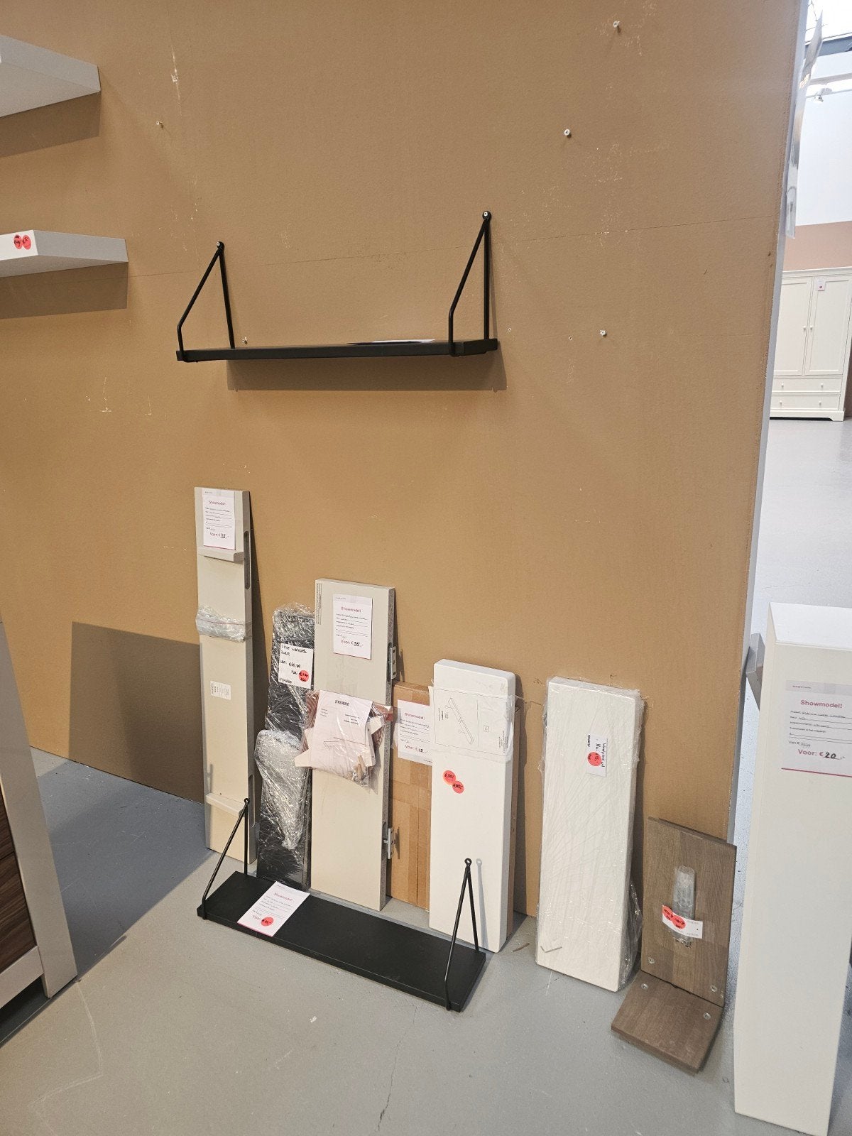 Showmodel outlet wandplanken, Ophalen, Zo goed als nieuw