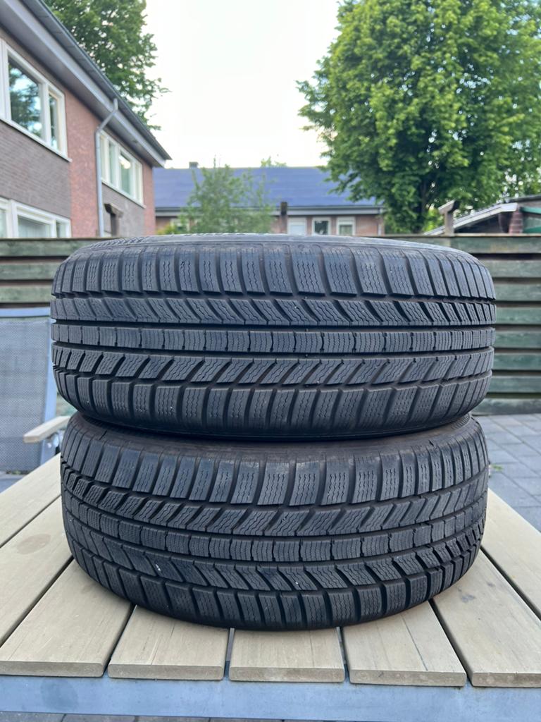 2x Continental WinterContact TS870P 215/55/R17 XL 98V, Auto-onderdelen, Banden en Velgen, Ophalen, 215 mm, 17 inch, Winterbanden