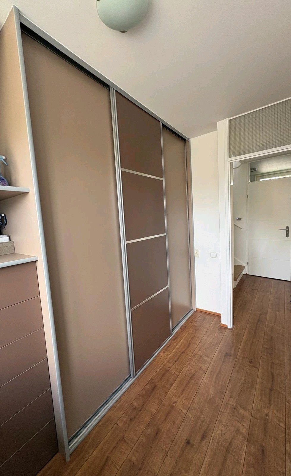 Laminaat plus ondervloer ong. 25m2. Kleur kersenhout, Ophalen, Gebruikt, Minder dan 25 mm, Plank
