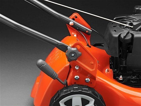 Husqvarna Benzine Motorgrasmaaier Benzine Maaier. Nieuw!, Ophalen of Verzenden, Nieuw, 50 cm of meer