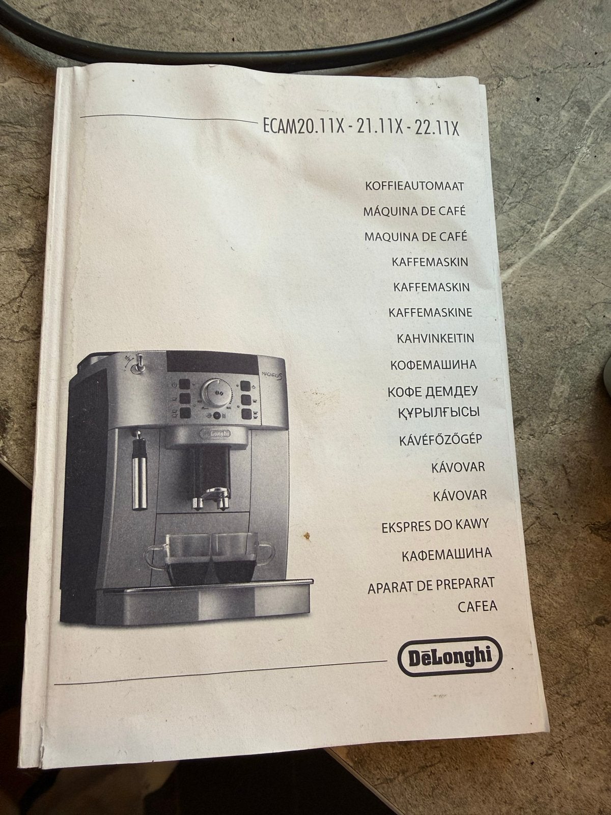 DeLonghi Magnifica S ECAM20.11X Koffiemachine, Afneembaar waterreservoir, Gebruikt, Koffiemachine, 4 tot 10 kopjes