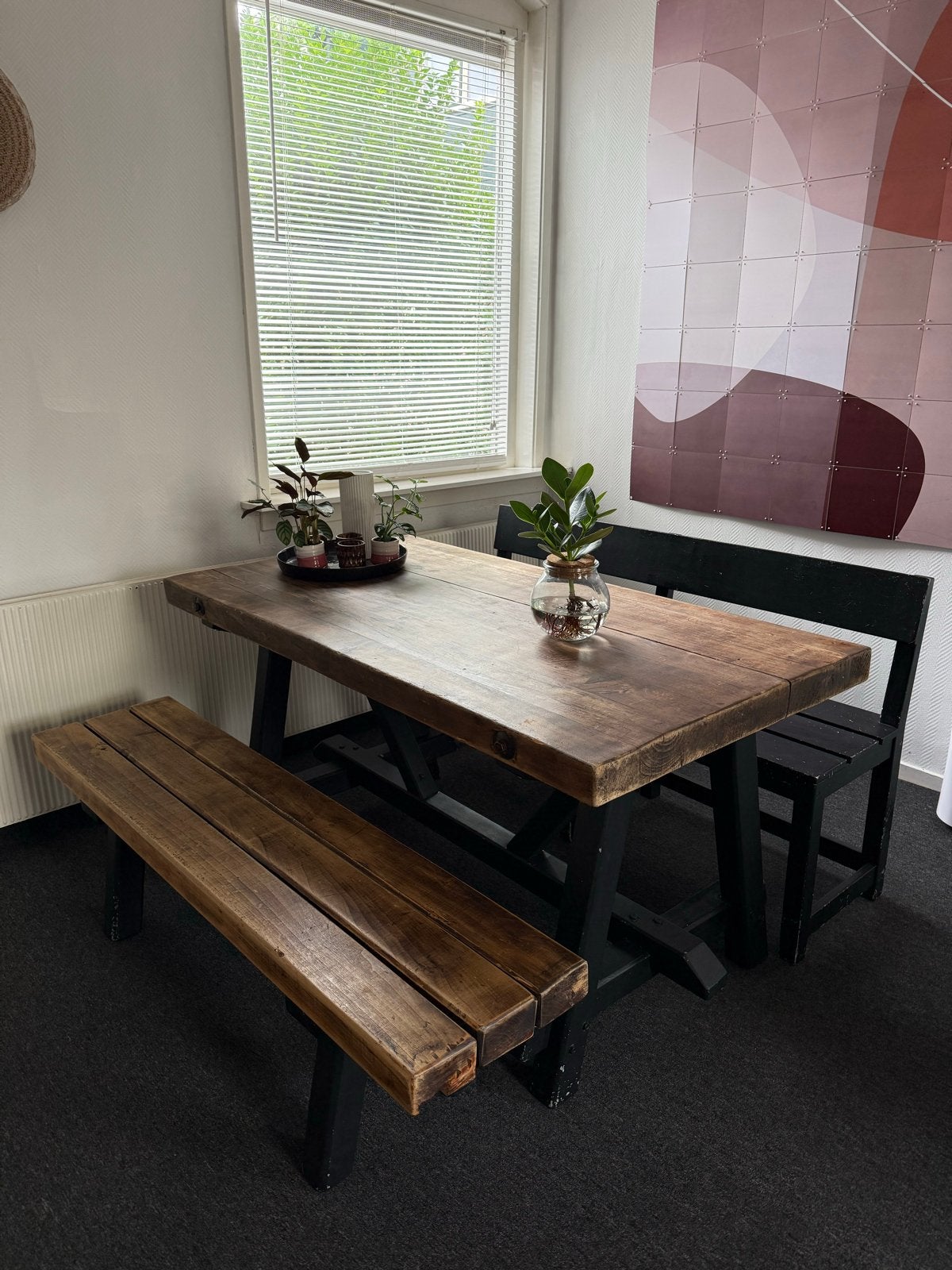 Robuuste houten eettafel met banken, Ophalen, Gebruikt, 50 tot 100 cm, 150 tot 200 cm