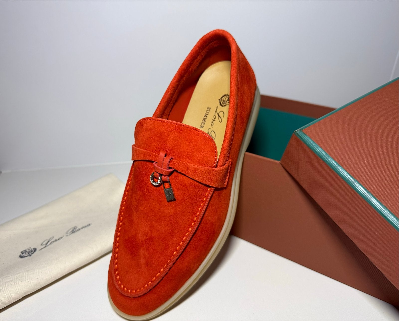 Loro Piana Summer Walk Loafers - Oranje Suède, Ophalen of Verzenden, Nieuw, Overige kleuren, Instappers
