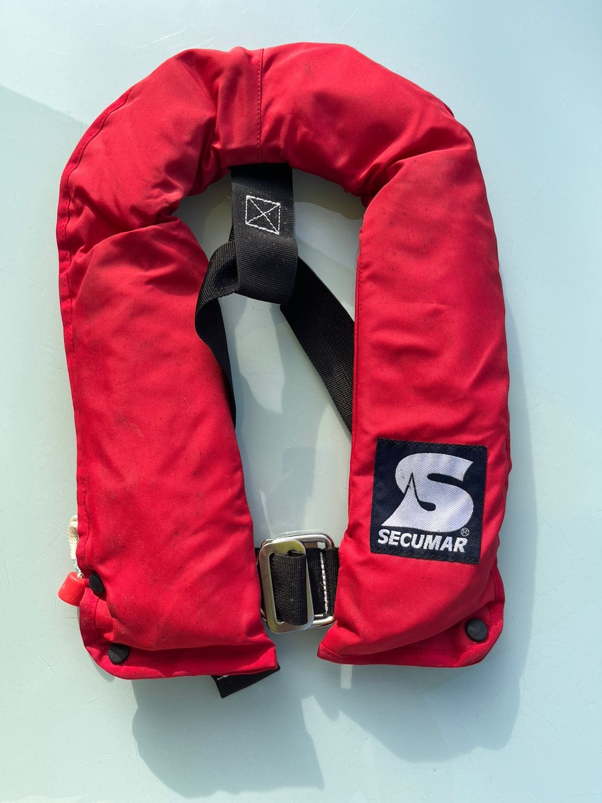 Reddingvest 150N maximaal 45 kilo met zouttablet, Watersport en Boten, Watersportkleding, Ophalen, Gebruikt, Kind, Reddingsvest of Zwemvest