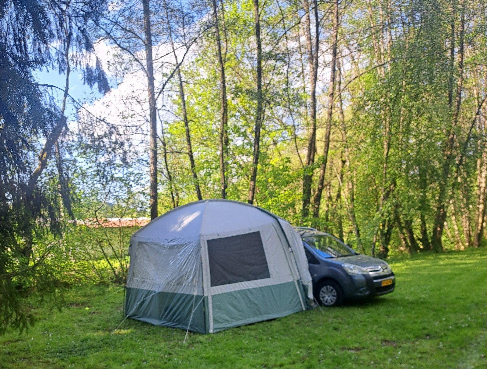 Decatlon Quechua Bustent Arpenaz Fresh - 6 personen, Ophalen, Gebruikt, Tot en met 6
