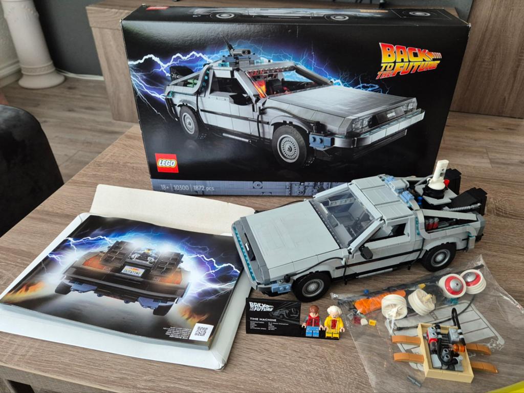 LEGO 10300 Back to the future tijdmachine, Lego, Ophalen of Verzenden, Zo goed als nieuw, Compleet