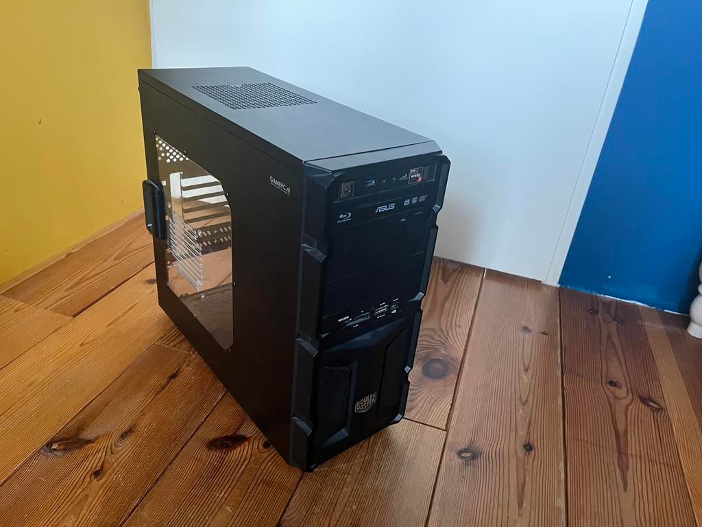 computer behuizing, Computers en Software, Computerbehuizingen, Ophalen of Verzenden, Zo goed als nieuw