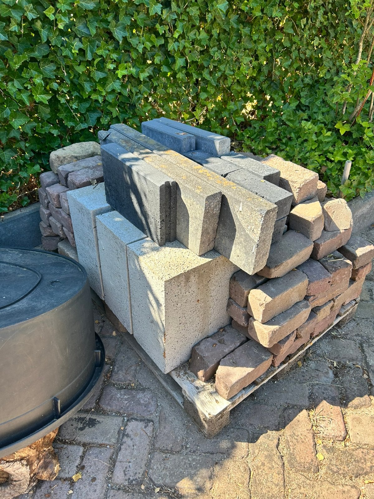 Gratis stenen, Tuin en Terras, Tegels en Klinkers, Ophalen, Gebruikt, Klinkers, Minder dan 5 m²