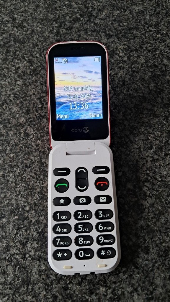 Mobiele telefoon voor senioren, Telecommunicatie, Mobiele telefoons | Overige merken, Ophalen, Gebruikt, 3 tot 6 megapixel, Inklapmodel