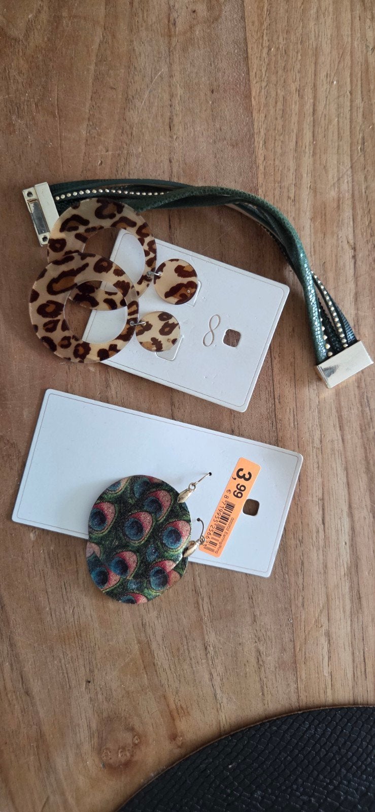 Oorbellen, armband, panterprint, Ophalen