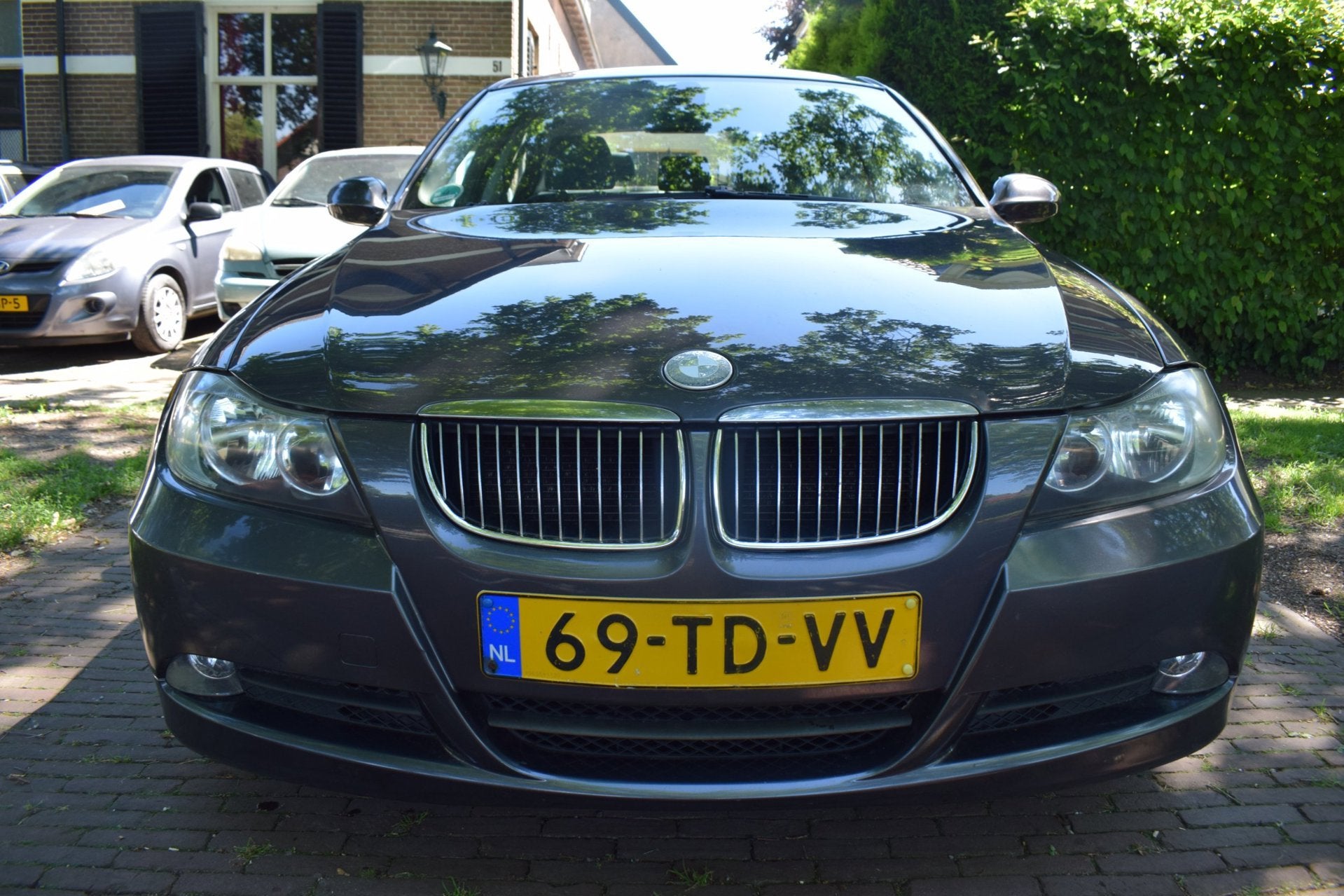 BMW 3-serie 325i High Executive LPG-G3 UNIEK, Automaat, 745 kg, Achterwielaandrijving, Zwart