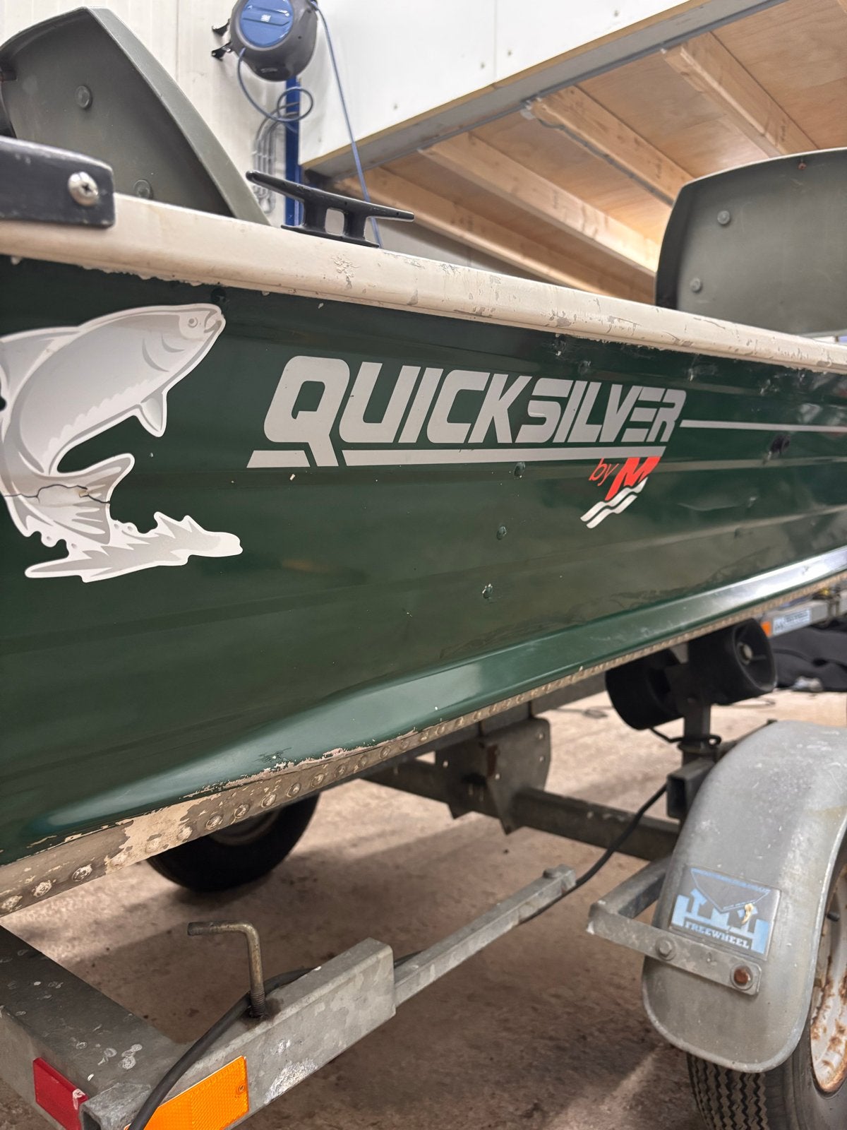 Quicksilver visboot met Honda 2.3 buitenboordmotor, Gebruikt, Buitenboordmotor, Aluminium, Dieptemeter