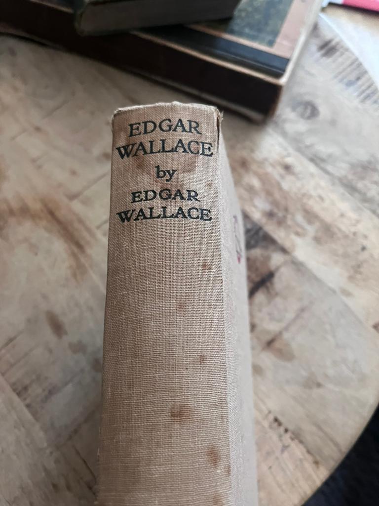Edgar Wallace, Ophalen of Verzenden, Zo goed als nieuw