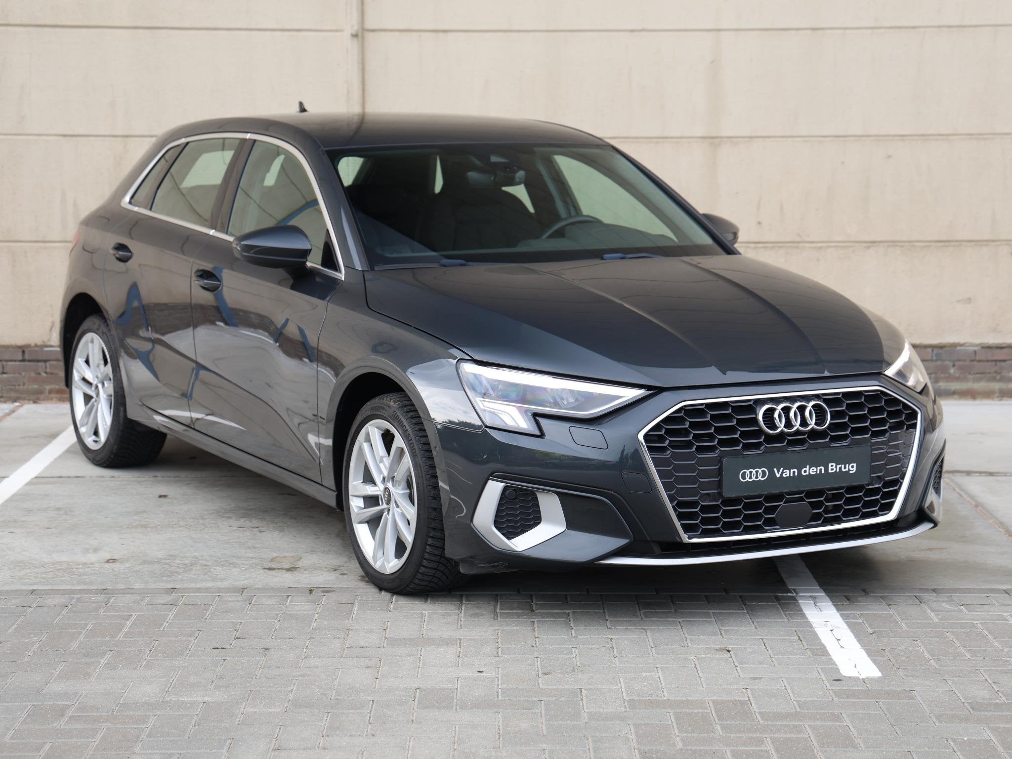 Audi A3 Sportback 40 TFSI e Business edition | Apple Carplay, Auto's, Audi, Gebruikt, 4 cilinders, 1535 kg, 13 kWh