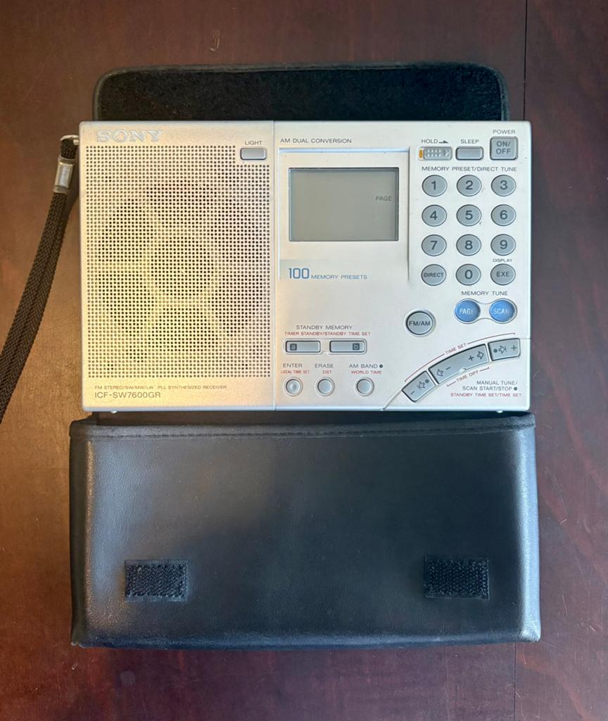 Sony ICF-SW7600GR Wereldontvanger - Z.G.A.N. met hoes, Ophalen of Verzenden, Zo goed als nieuw, Wereldontvanger