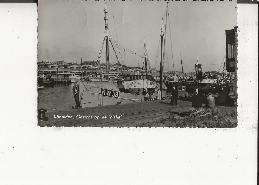 IJmuiden Gezicht op de Vishal met KW 38, Ophalen of Verzenden, 1940 tot 1960, Gelopen, Noord-Holland