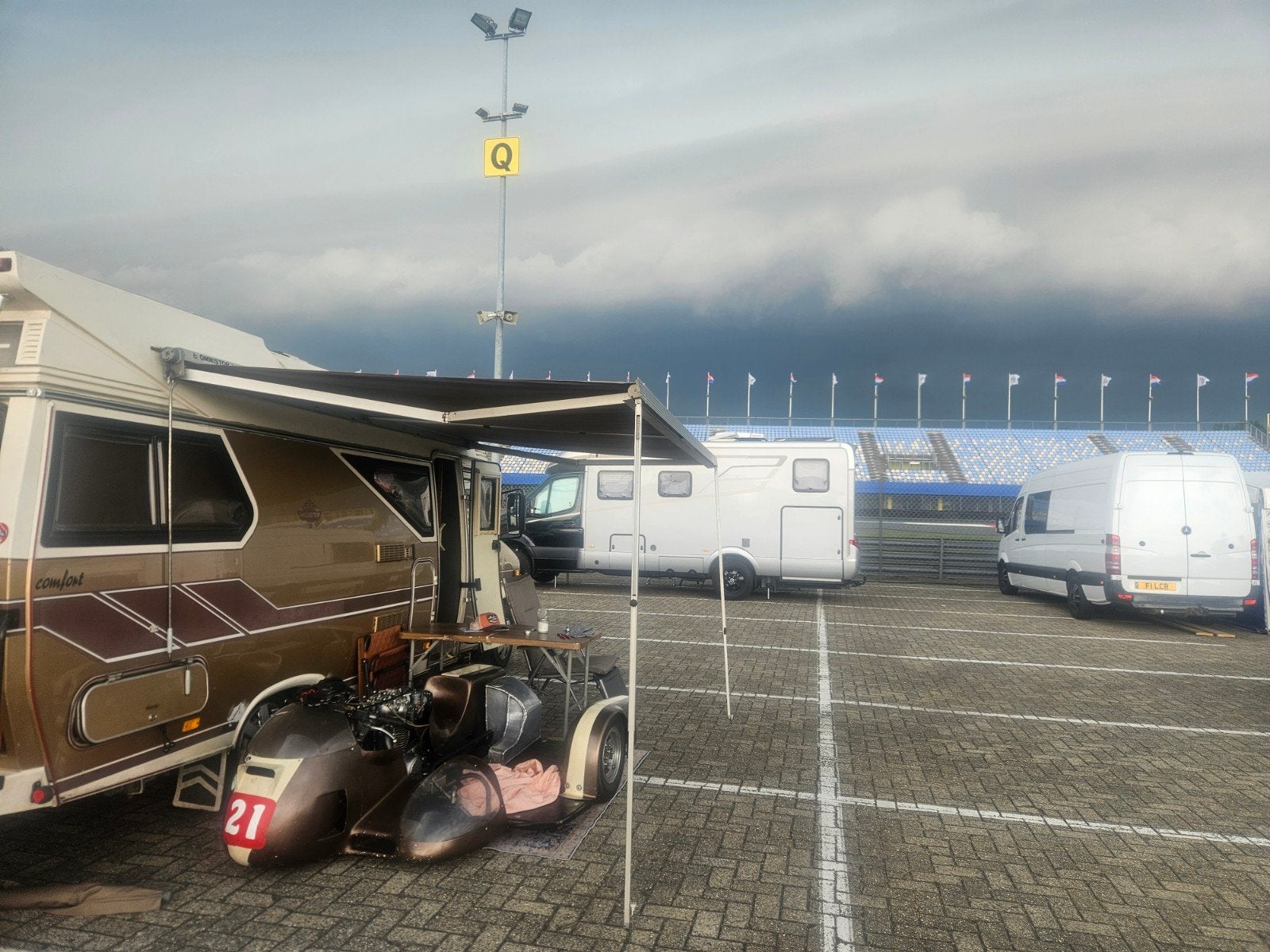 Leuke camper Hobby 600 belastingvrij vanaf juli 2026, Caravans en Kamperen, Campers, Chemisch toilet, Hobby, Particulier, 5 tot 6 meter