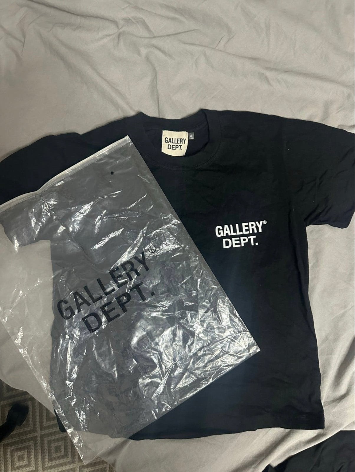 Gallery Dept. Hollywood, CA. T-shirt Zwart, Ophalen of Verzenden, Zo goed als nieuw, Maat 46 (S) of kleiner, Zwart