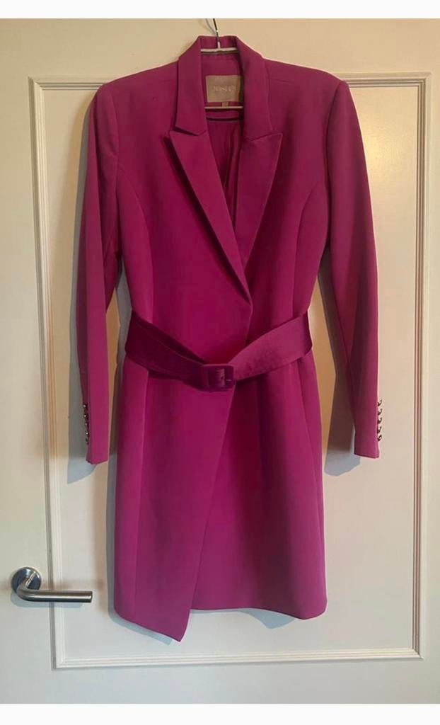 Blikvanger. Fuchsia, Pink JoshV, Josh V jurk, blazerdress S, Ophalen of Verzenden, Nieuw, Maat 36 (S), Roze