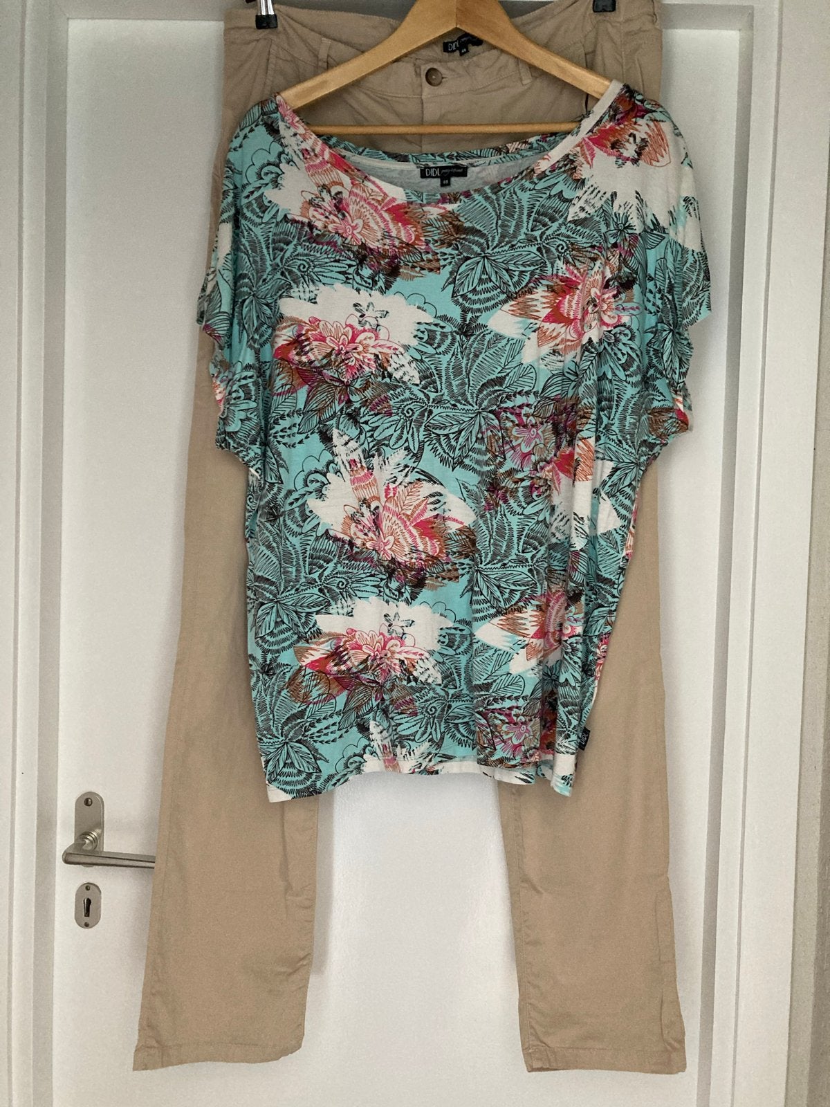Nieuwe Didi broek met zgan bijpassende top, Beige, Maat 46/48 (XL) of groter, Nieuw, Ophalen of Verzenden