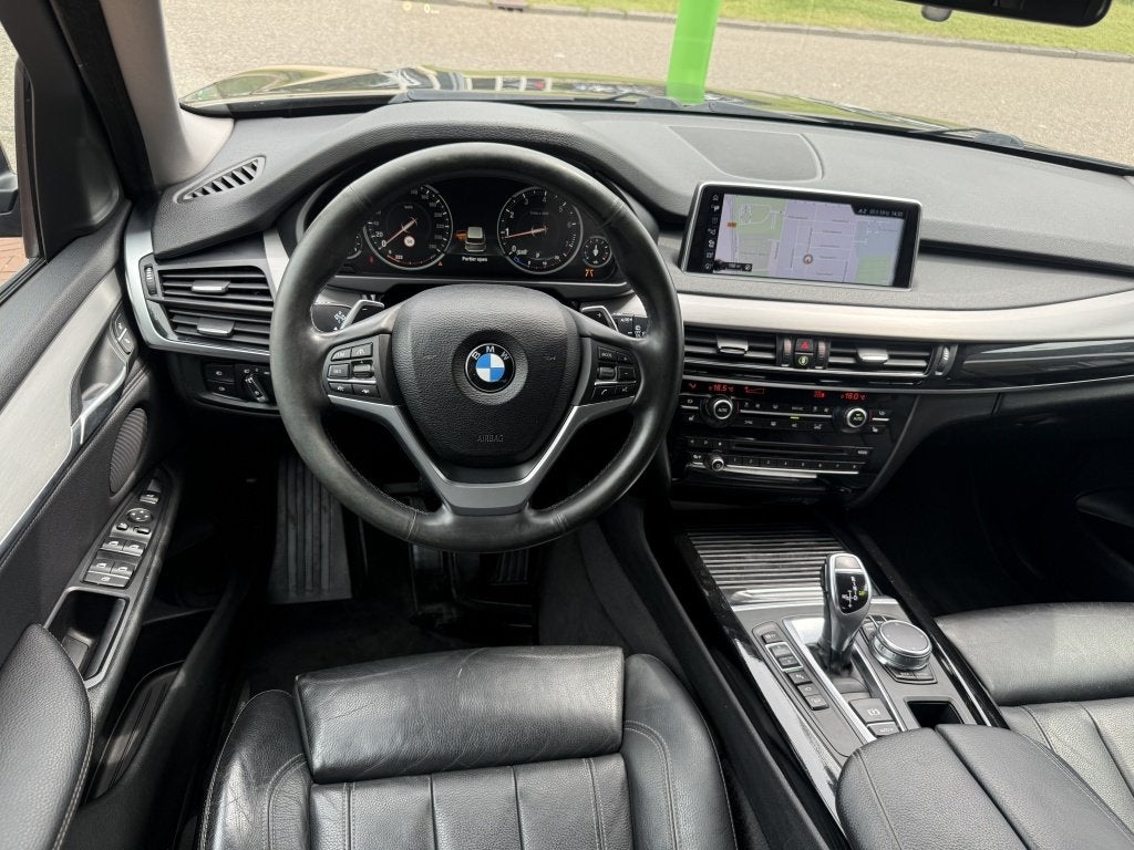 BMW X5 xDrive35i High Ex.7p leer airco navi trekhaak automaa, Auto's, BMW, 2005 kg, Gebruikt, 7 stoelen, Leder