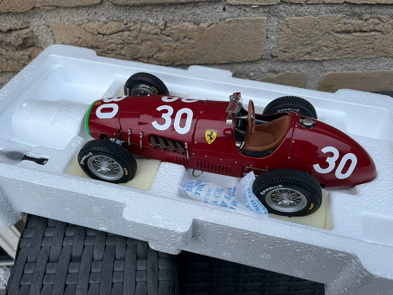 Ferrari 500 F2 Exoto 1:18 #30 Piero Taruffi 1952, Ophalen of Verzenden, Zo goed als nieuw, Overige typen