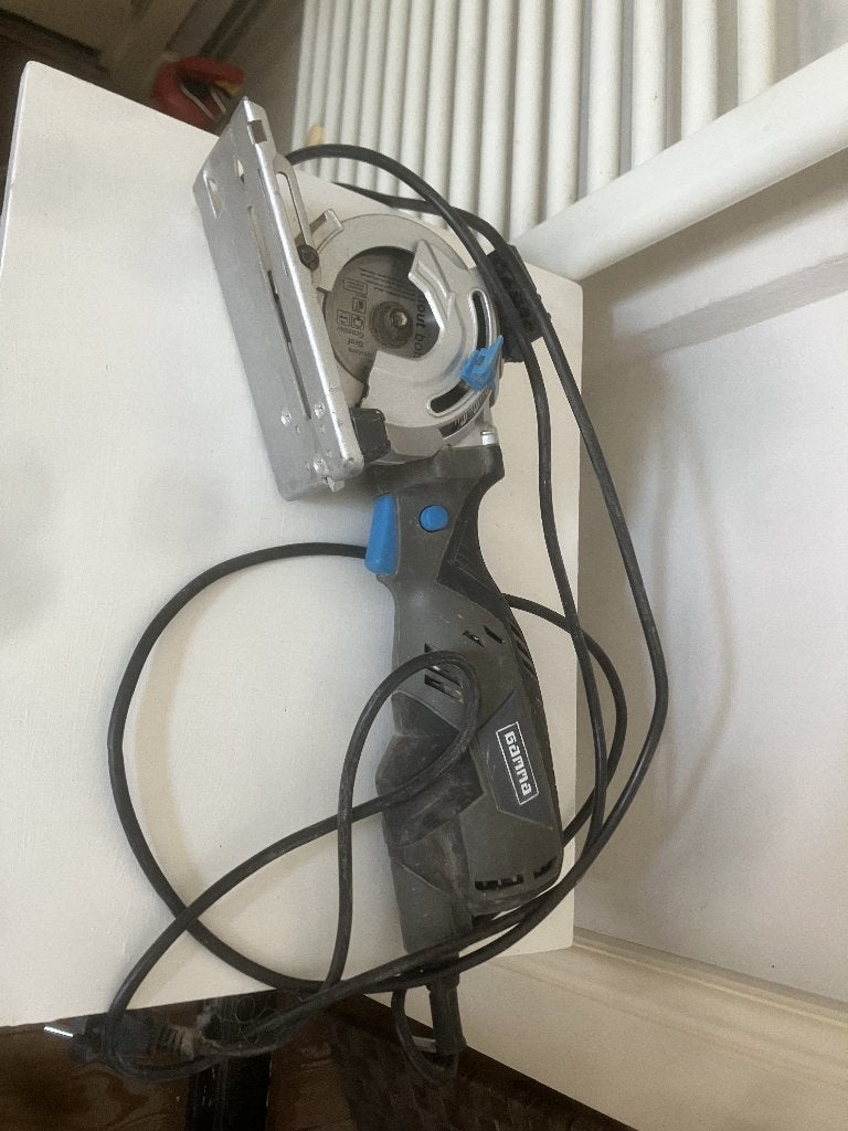 GAMMA mini-handcirkelzaag (invalzaag), model HCZ-85., Ophalen, Gebruikt
