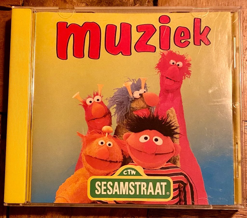 CD: Sesamstraat - Muziek 1998 Nederland - VG+/VG+, Gebruikt, Tot 2 jaar, Ophalen of Verzenden, Muziek
