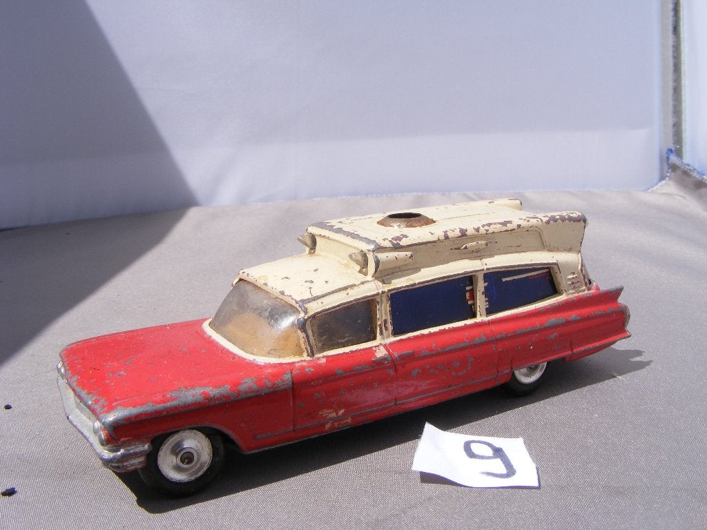 1962 cadillac superior ambulance, corgi toys 437 1/43 (9), Ophalen of Verzenden, Gebruikt, Auto, Corgi