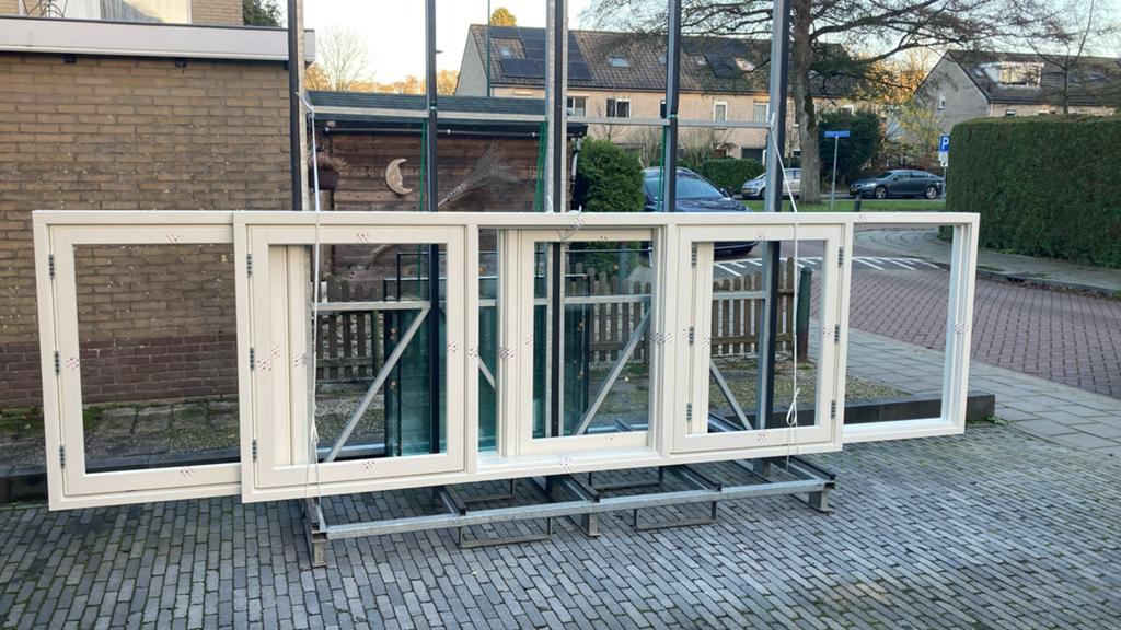 Dakkapel kozijnen, Doe-het-zelf en Verbouw, Kozijnen en Schuifpuien, Ophalen, Zo goed als nieuw, 75 tot 150 cm, Hout
