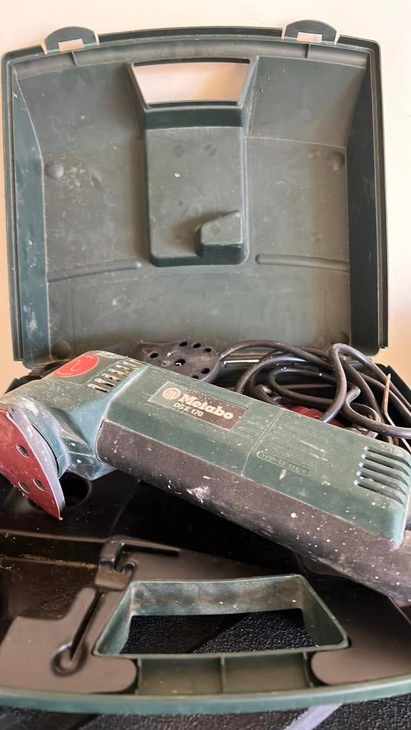 Metabo DS E 170, Doe-het-zelf en Verbouw, Gereedschap | Schuurmachines, Ophalen of Verzenden, Zo goed als nieuw, Minder dan 600 watt