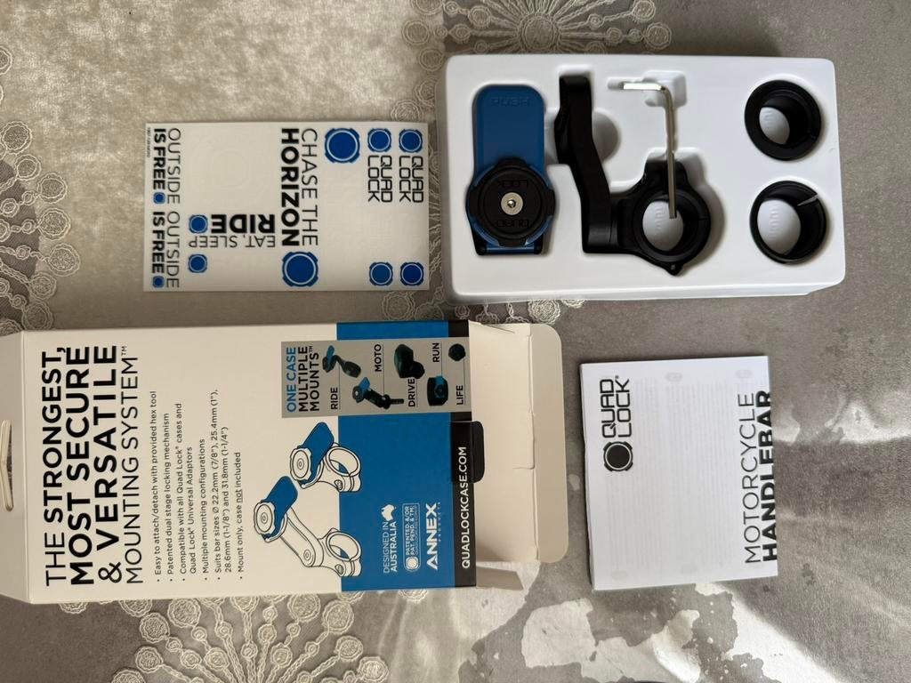 Quadlock stuurhouder en hoes adapter(nieuwe!nieuwe!), Telecommunicatie, Telefoonhouders, Ophalen of Verzenden, Nieuw, Motor