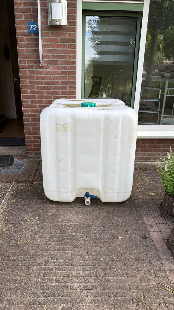 Regenton, Ophalen, Kunststof, Gebruikt, Met kraantje