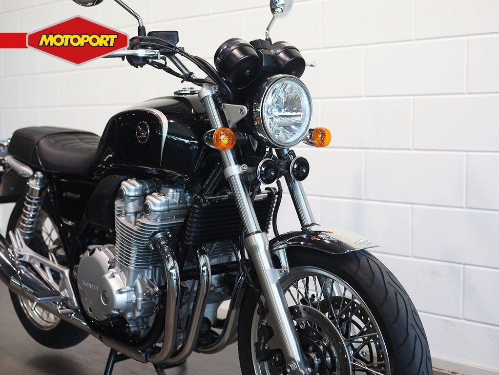 Honda CB 1100 SA (bj 2018), Bedrijf, Mc.benelux@honda-eu.com, Meer dan 35 kW, Honda Motor Europe Ltd Netherlands branc