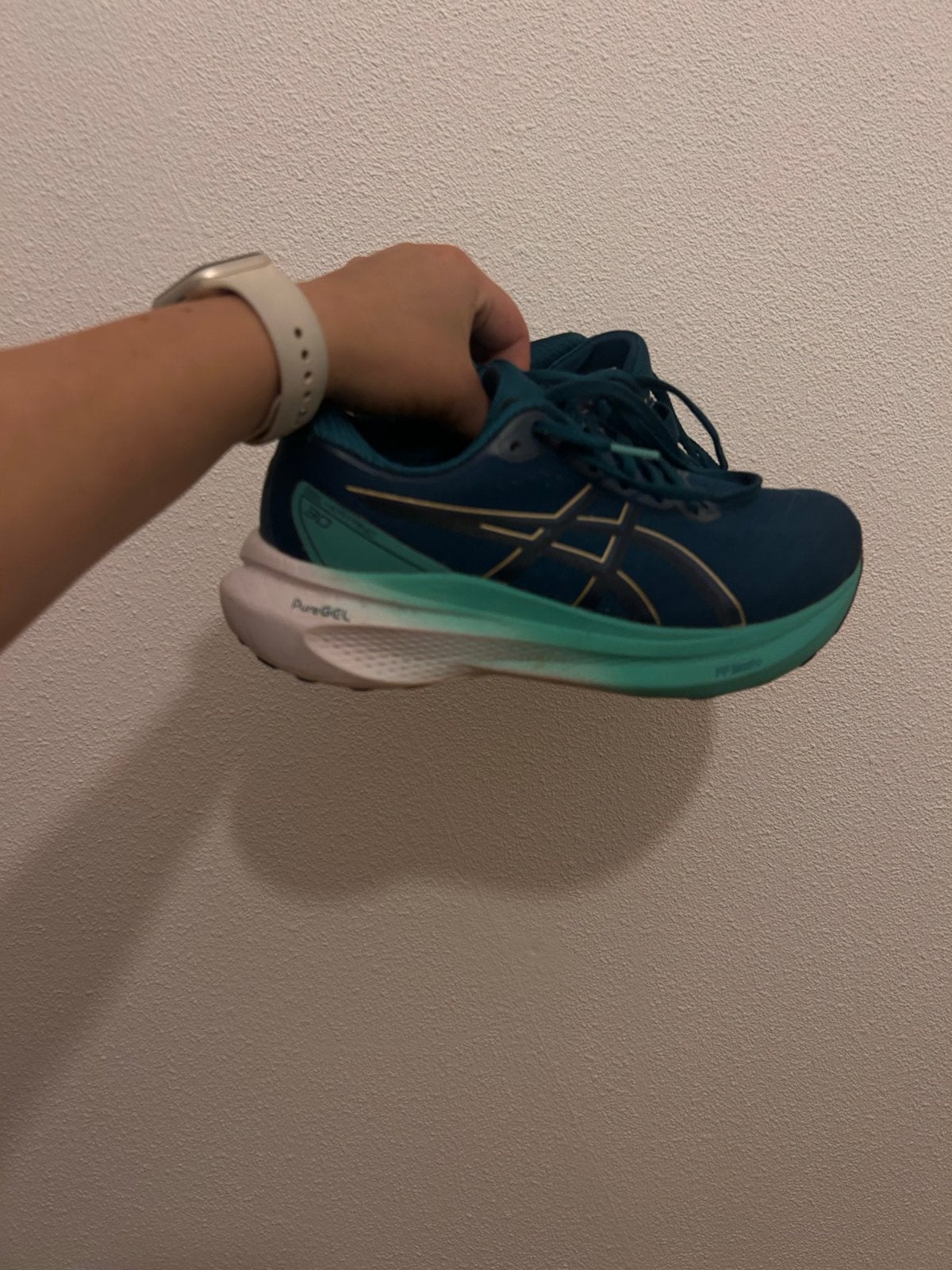 Asics gel kyano 30 hardloopschoenen Dames maat 39, Sport en Fitness, Hardloopschoenen, Ophalen of Verzenden, Zo goed als nieuw