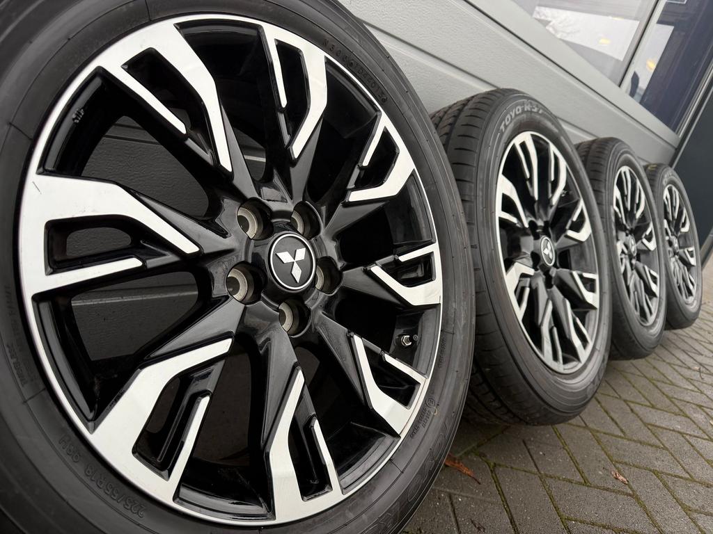 18" Mitsubishi velgen Outlander PHEV ASX Eclipse zomerbanden, Auto-onderdelen, Banden en Velgen, 18 inch, Gebruikt, -, -